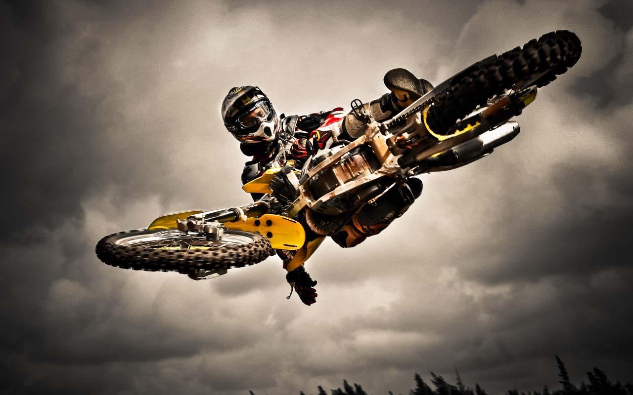 3D off-road motorcycle racing